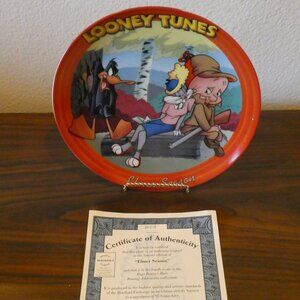 SALE - Looney Toons “Elmer Season” Limited Edition Collector Plate